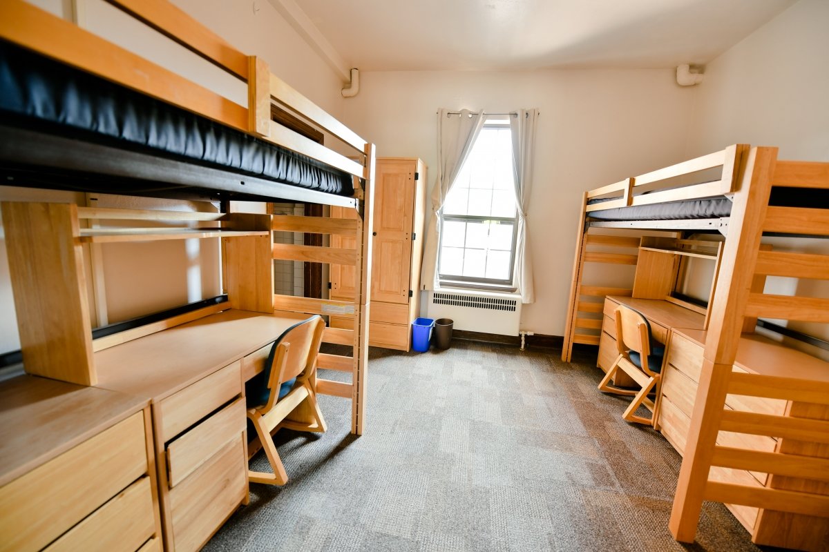 Douglass Houghton Hall dorm room